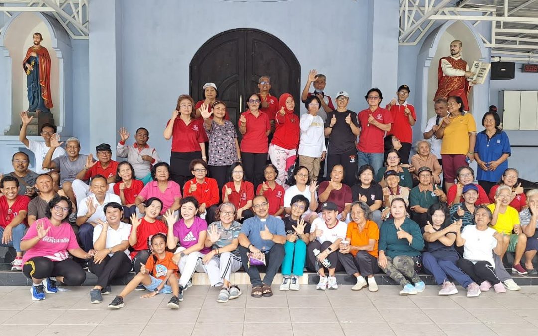 Senam Sehat dan Pemeriksaan Kesehatan, Wujud Perhatian Paroki bagi Lansia Semplak